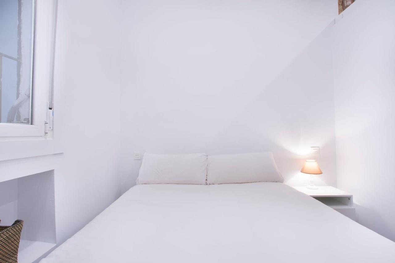 Fancy One-Bedroom La Latina Madrid Eksteriør bilde