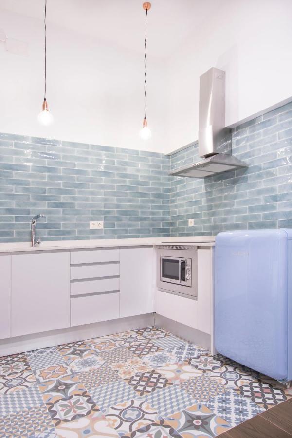 Fancy One-Bedroom La Latina Madrid Eksteriør bilde